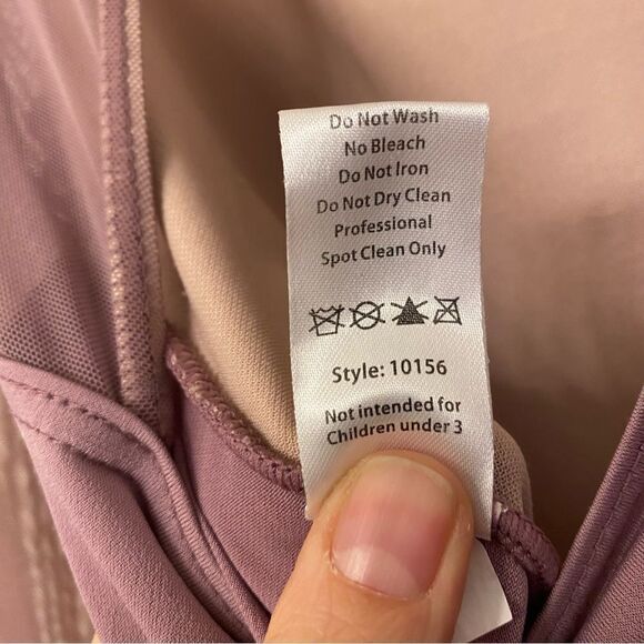 Weissman dance costume LOVE ME AGAIN 10156 Asymmetrical lavender mauve LC child - Picture 9 of 13